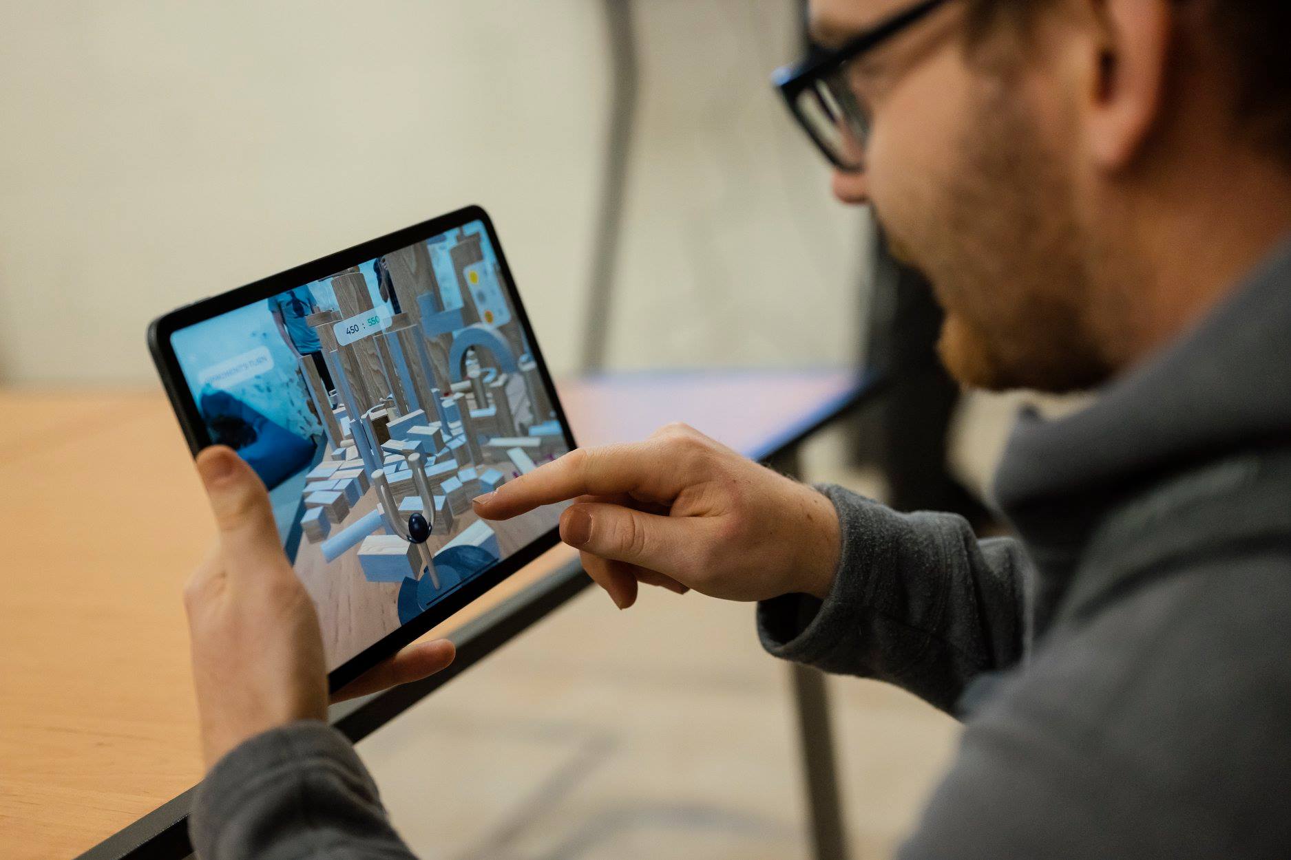 AR multiplayer game